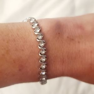 Sterling Silver .925 Round CZ Wave Tennis Bracelet 8"